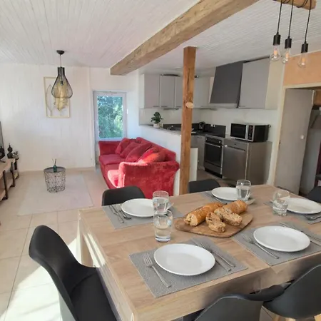 Le Pouet 4 Pers A 10 Min Du Puy Du Fou